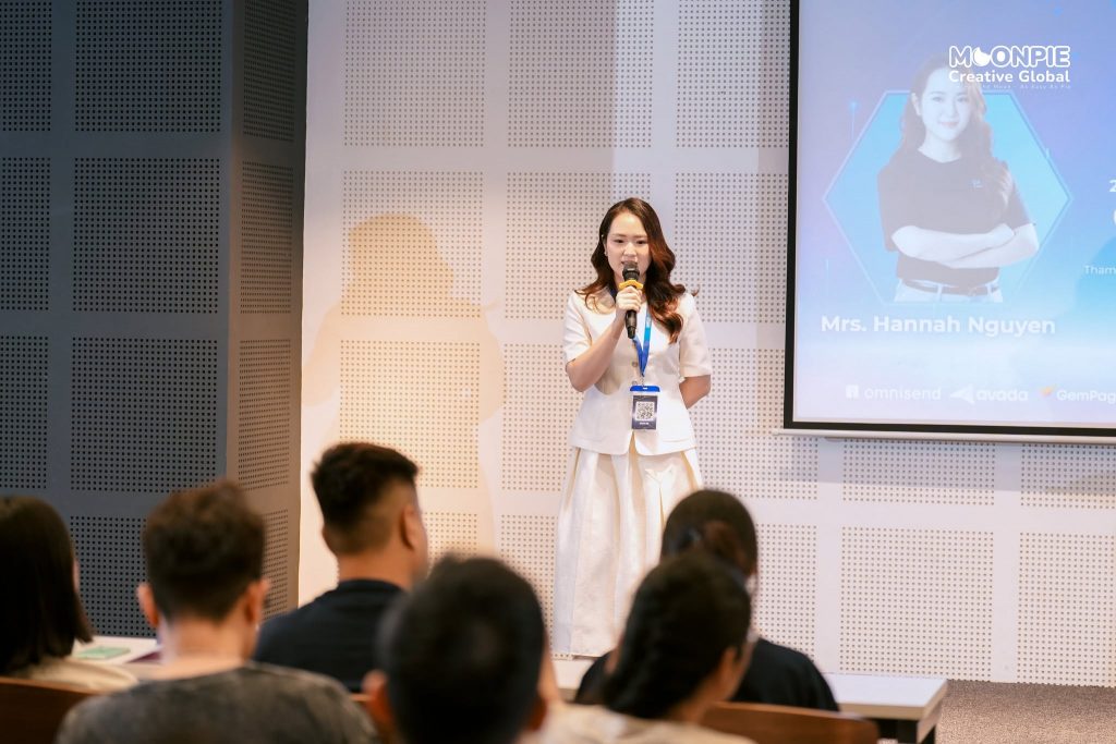 Diễn giả Hannah Nguyễn